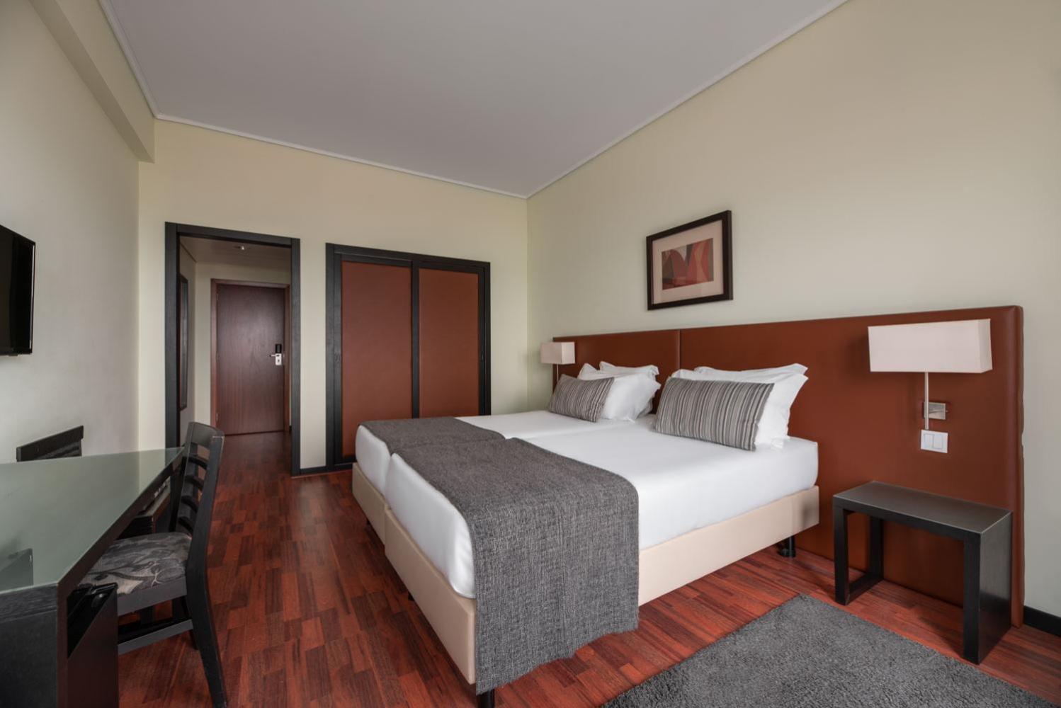 Double or Twin Room with Front Sea View,1618268142:JPEG